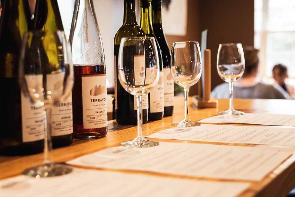Wine — ANEU